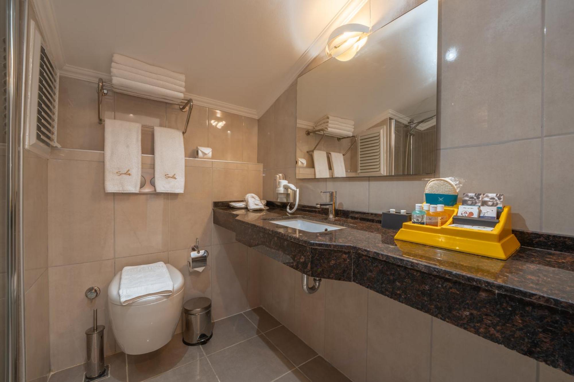 Sundia By Liberty Suncity 4* Ölüdeniz
