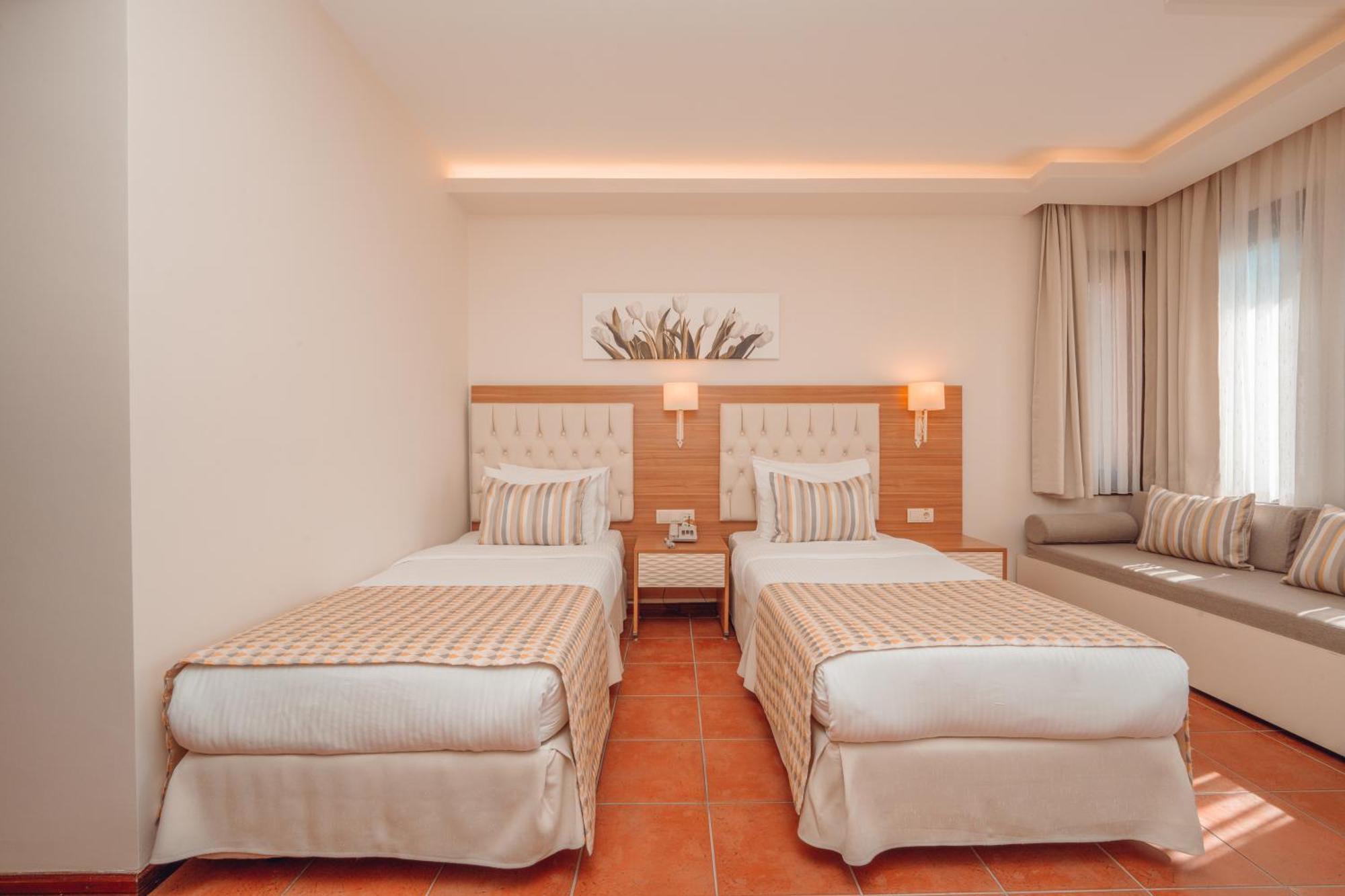 Sundia By Liberty Suncity Hotel Ölüdeniz